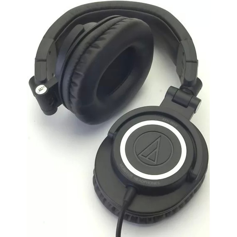 Наушники Audio-Technica ATH-M50