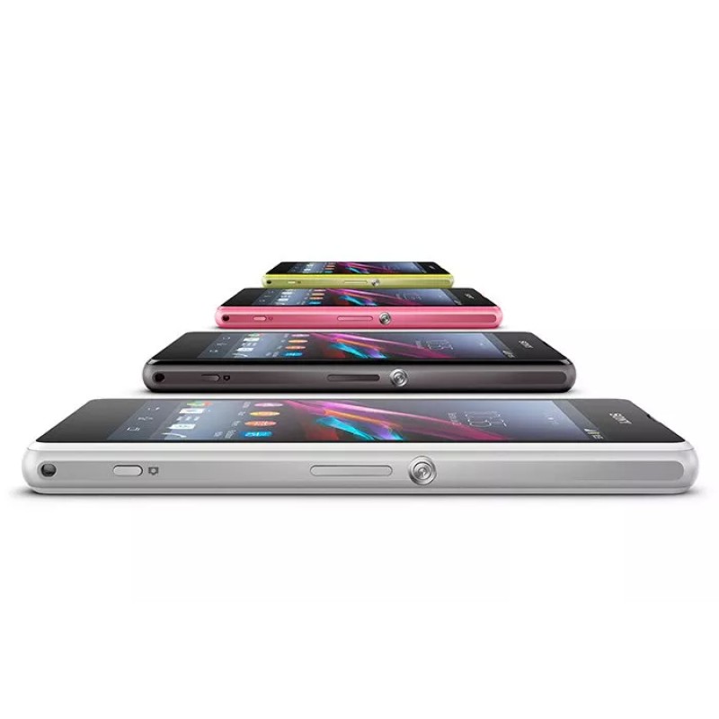 Смартфон Sony Xperia Z1 Compact